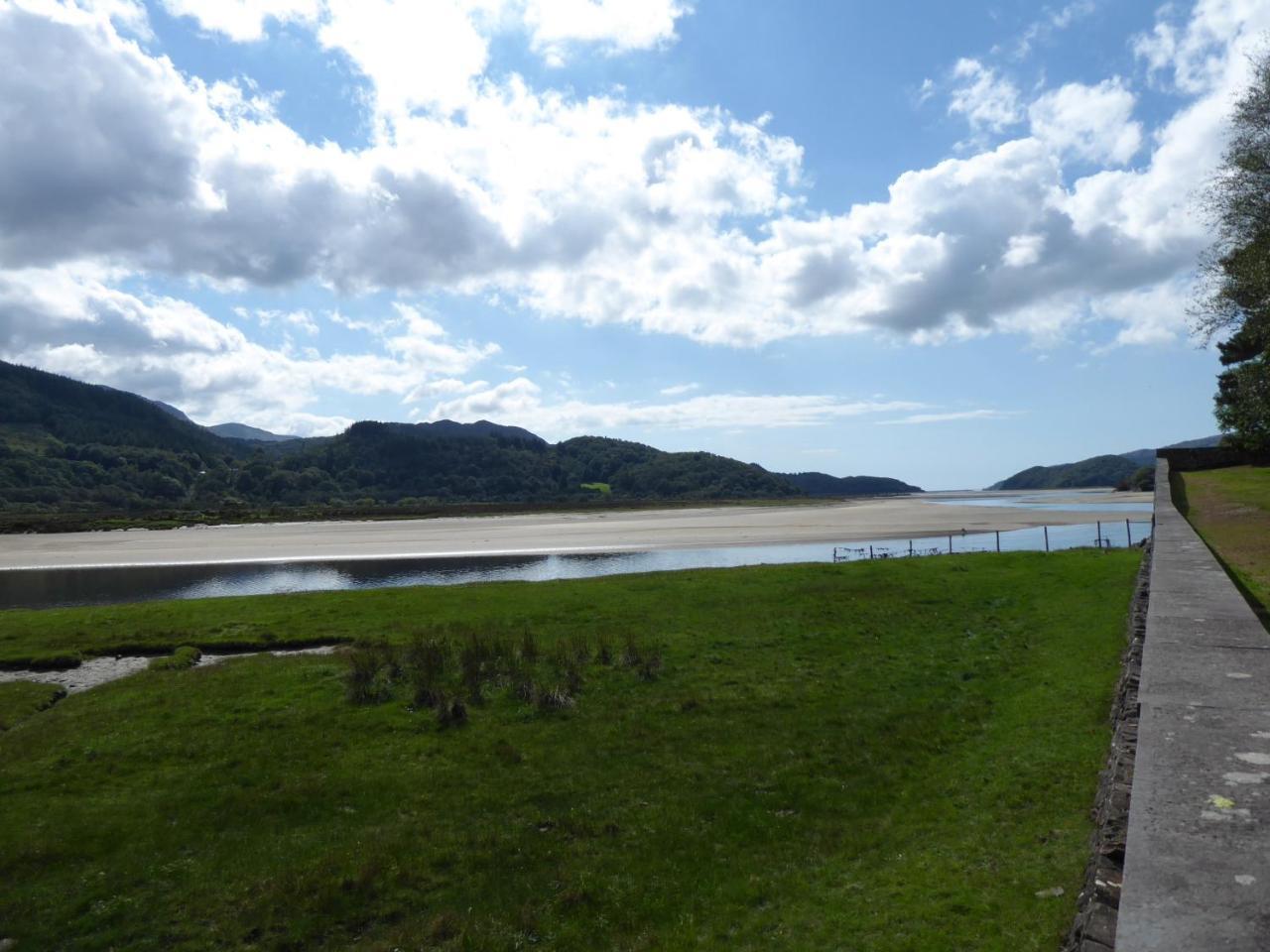 Borthwnog Hall Dolgellau Bagian luar foto